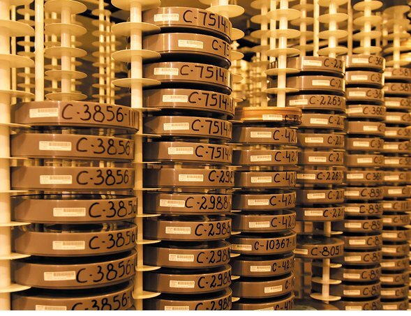 Кино от первого лица. Режиссеры о великих фильмах - i_008.jpg