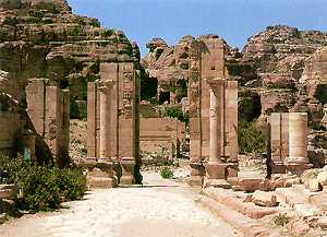 Древние города и Библейская археология. Монография - i_065.jpg