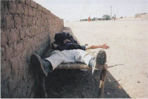 200 дней на юг: автостопом из Москвы в южную Африку - i_030.jpg