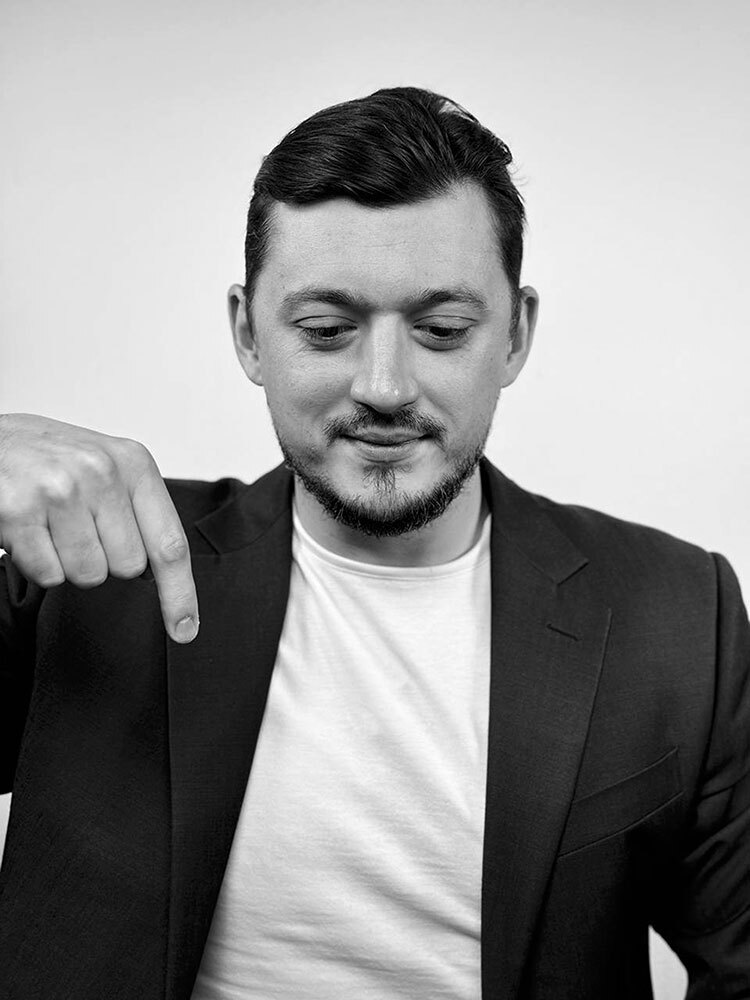 Больше чем слова. Как говорить с кем угодно и перед кем угодно - i_001.jpg