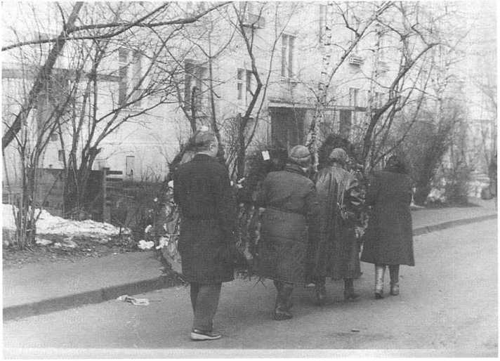 Рождение и смерть похоронной индустрии: от средневековых погостов до цифрового бессмертия - img_80.jpg