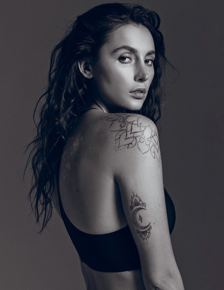 Топстретчинг. Упражнения для развития гибкости тела и ума - i_004.jpg