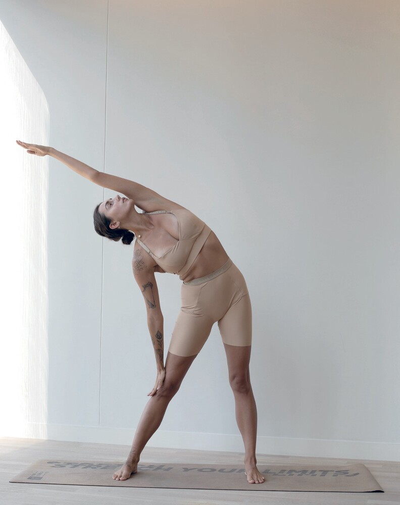 Топстретчинг. Упражнения для развития гибкости тела и ума - i_023.jpg