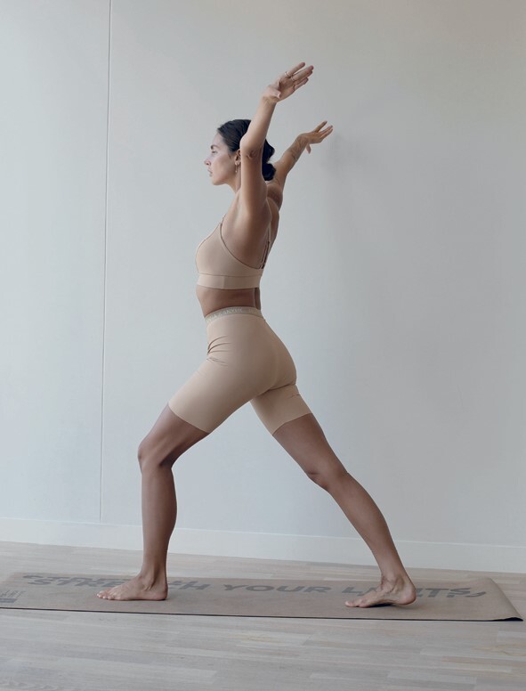 Топстретчинг. Упражнения для развития гибкости тела и ума - i_026.jpg