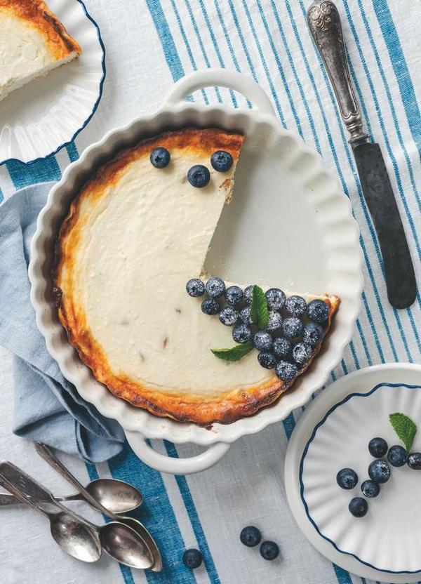 Творог, сдоба и любовь. Нежные рецепты для всей семьи. От сырников и запеканок до чизкейка и штоллена - i_010.jpg