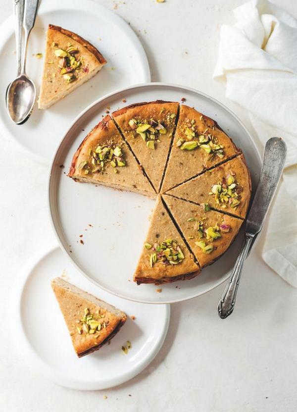 Творог, сдоба и любовь. Нежные рецепты для всей семьи. От сырников и запеканок до чизкейка и штоллена - i_013.jpg