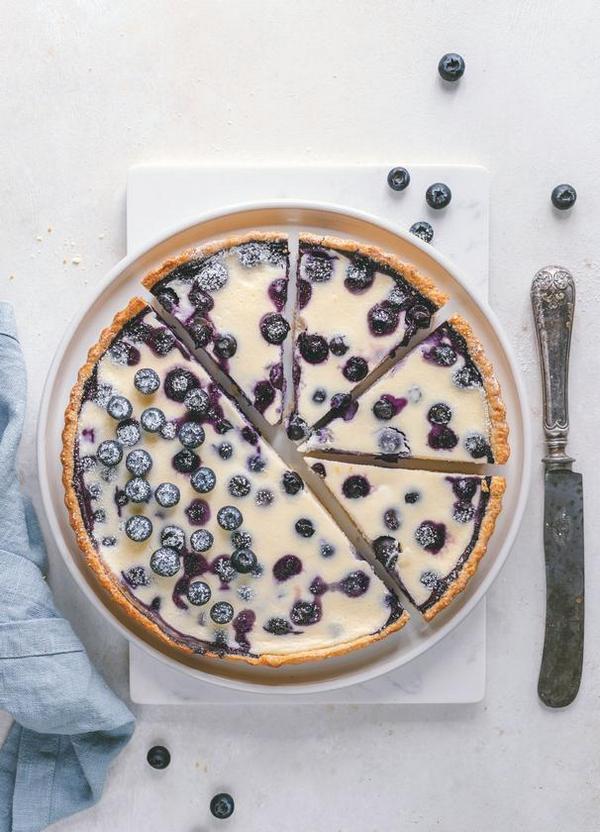 Творог, сдоба и любовь. Нежные рецепты для всей семьи. От сырников и запеканок до чизкейка и штоллена - i_037.jpg