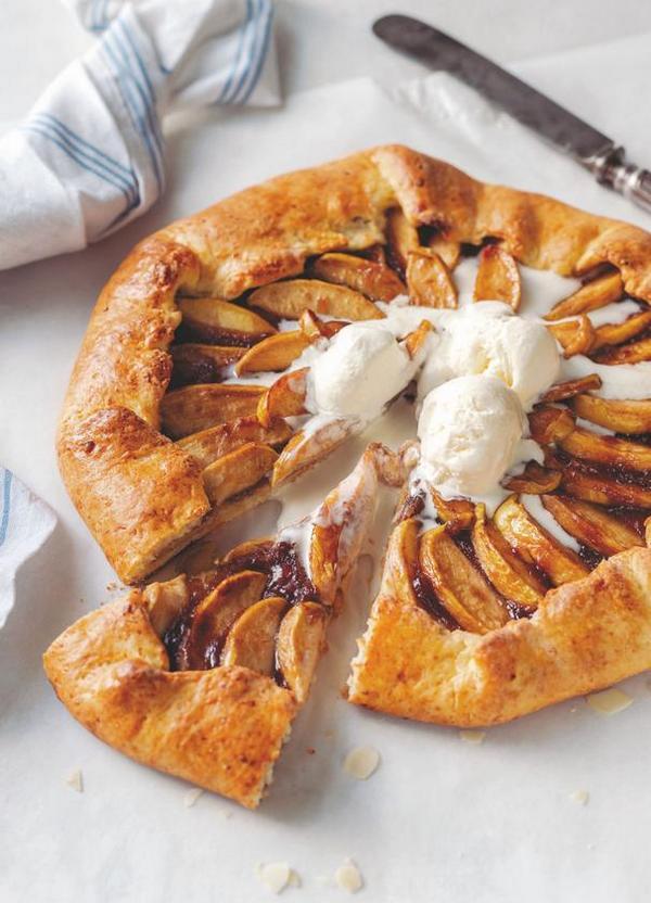 Творог, сдоба и любовь. Нежные рецепты для всей семьи. От сырников и запеканок до чизкейка и штоллена - i_041.jpg