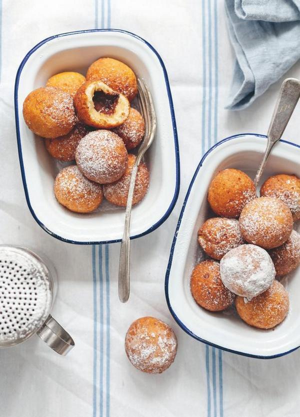 Творог, сдоба и любовь. Нежные рецепты для всей семьи. От сырников и запеканок до чизкейка и штоллена - i_043.jpg