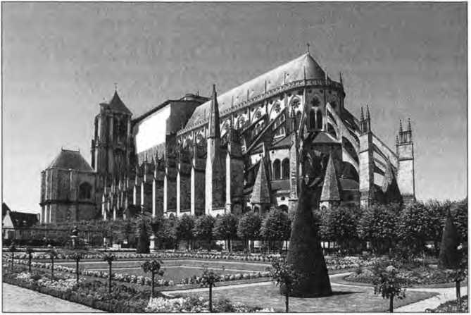 100 великих достопримечательностей Франции - i_020.jpg