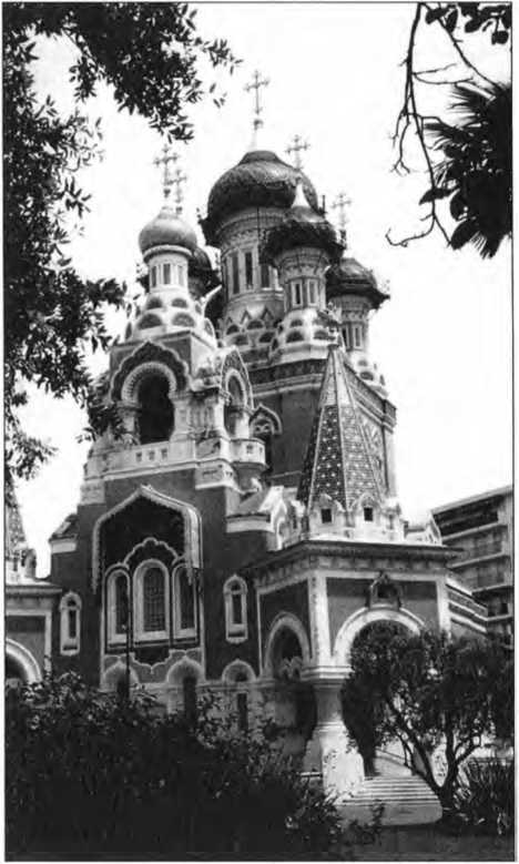 100 великих достопримечательностей Франции - i_021.jpg