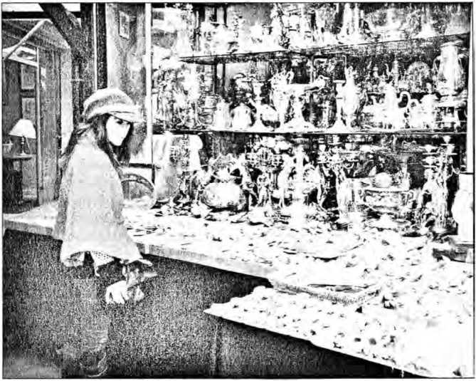 100 великих достопримечательностей Франции - i_061.jpg