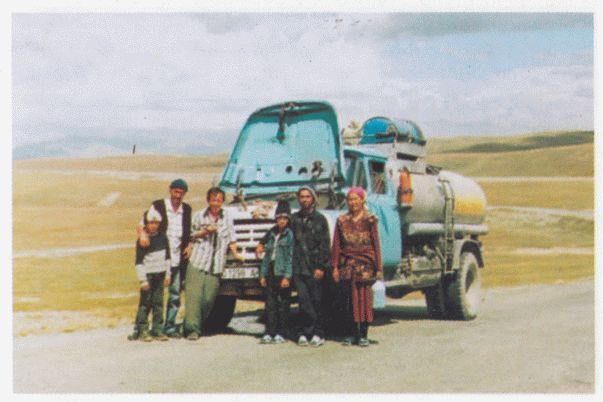 От -50 до +50: автостопом и пешком по России, Азии, Африке - i_005.jpg