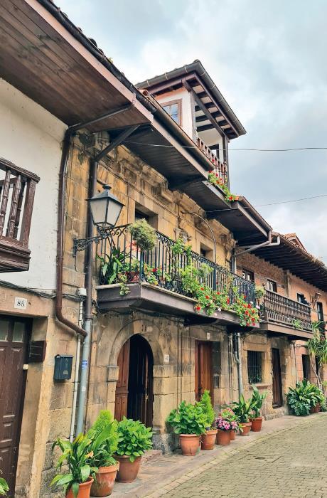 Испания изнутри. Как на самом деле живут в стране фламенко и сиесты? - i_061.jpg