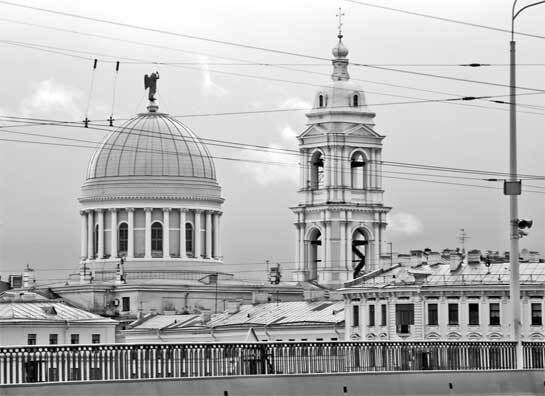 Петербург манящий. Старые тайны, уютные уголки, сладости из детства - i_014.jpg