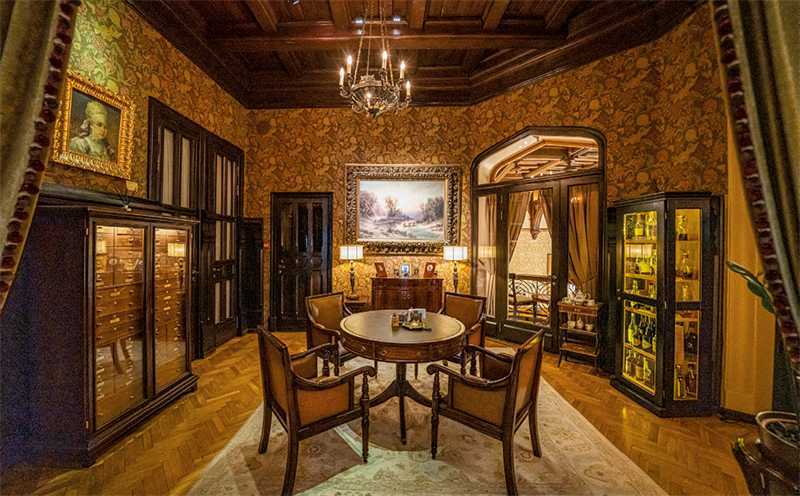 За парадными дверьми. Московские особняки в фотографиях и историях - b00000107.jpg