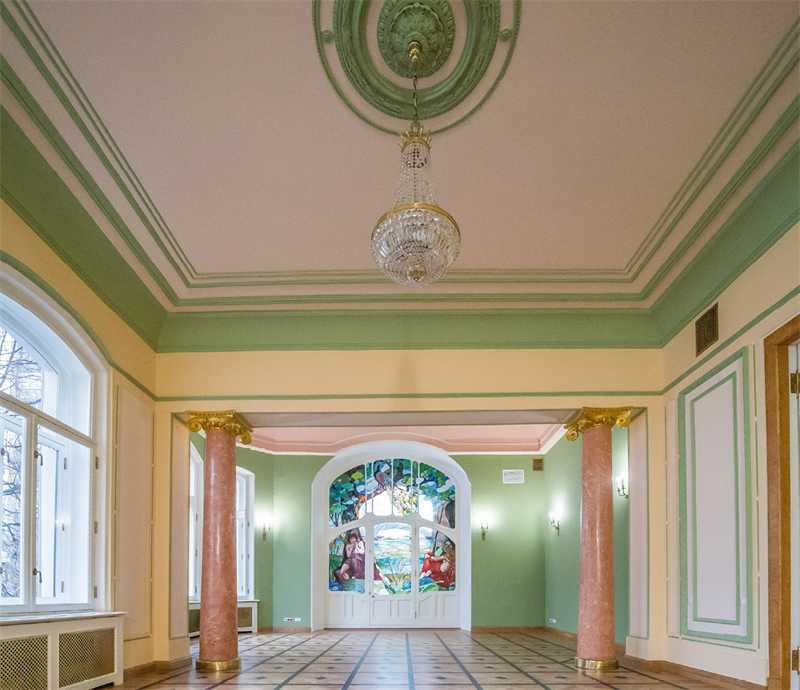 За парадными дверьми. Московские особняки в фотографиях и историях - b00000143.jpg