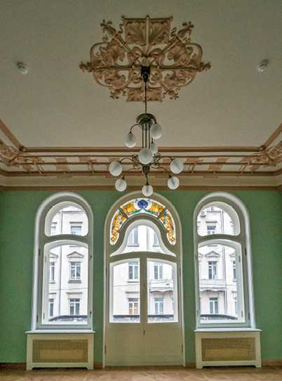 За парадными дверьми. Московские особняки в фотографиях и историях - b00000187.jpg