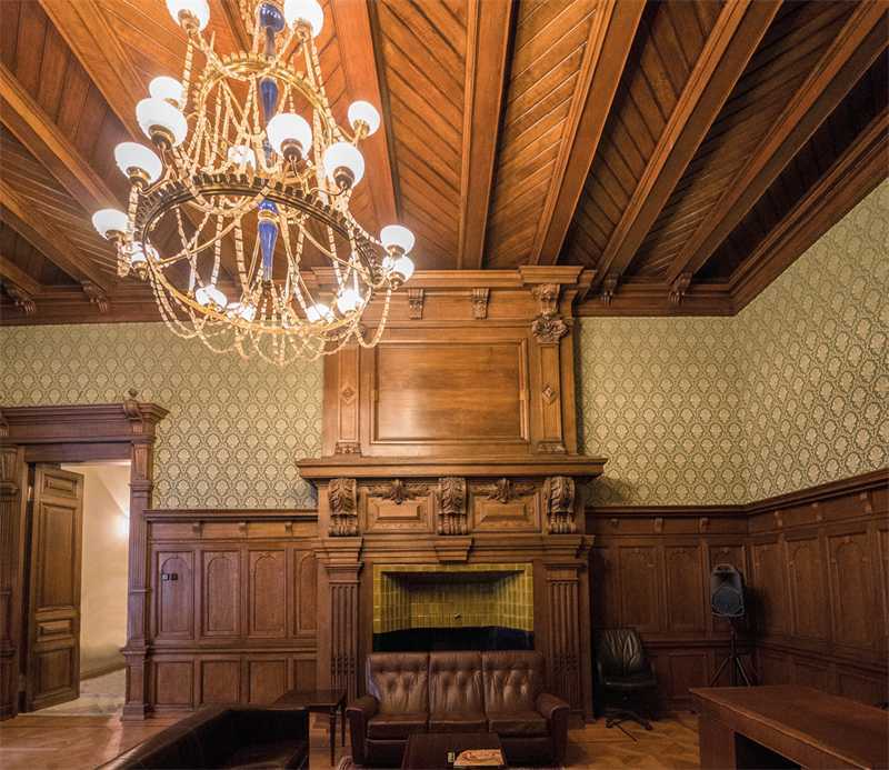 За парадными дверьми. Московские особняки в фотографиях и историях - b00000225.jpg