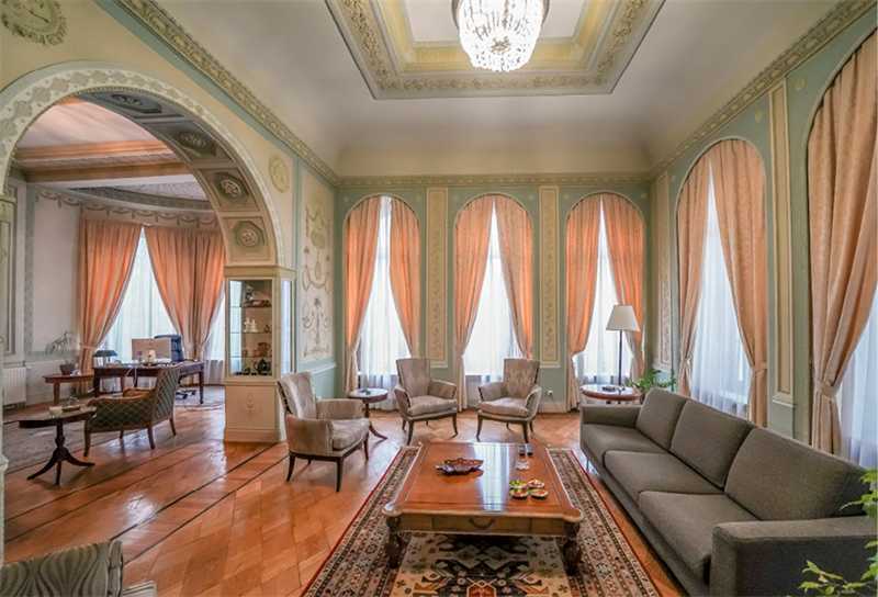 За парадными дверьми. Московские особняки в фотографиях и историях - b00000233.jpg