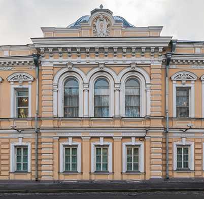 За парадными дверьми. Московские особняки в фотографиях и историях - b00000258.jpg