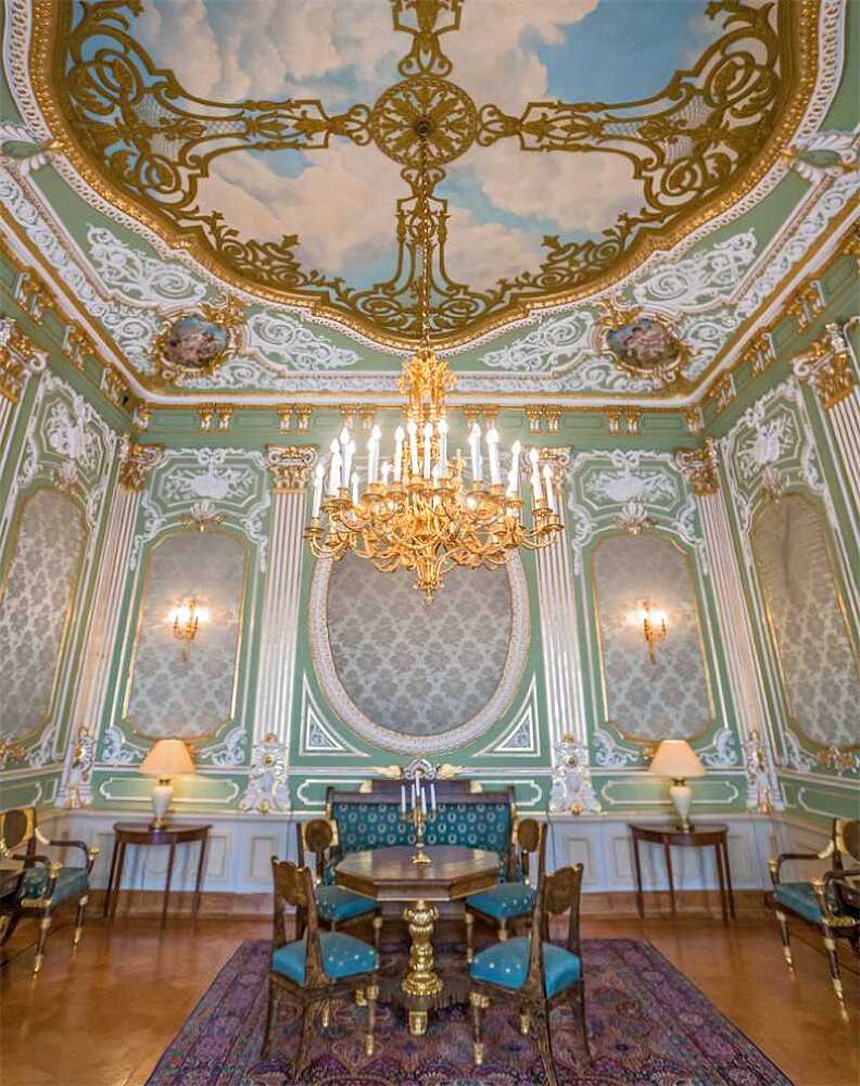 За парадными дверьми. Московские особняки в фотографиях и историях - b00000282.jpg