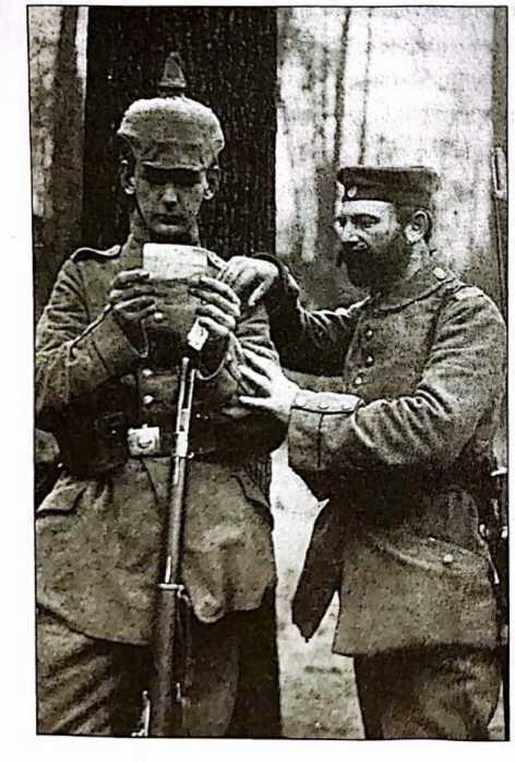 100 великих шпионских уловок - i_007.jpg