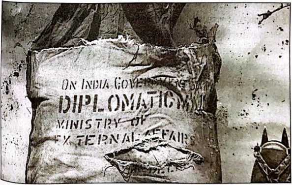 100 великих шпионских уловок - i_022.jpg