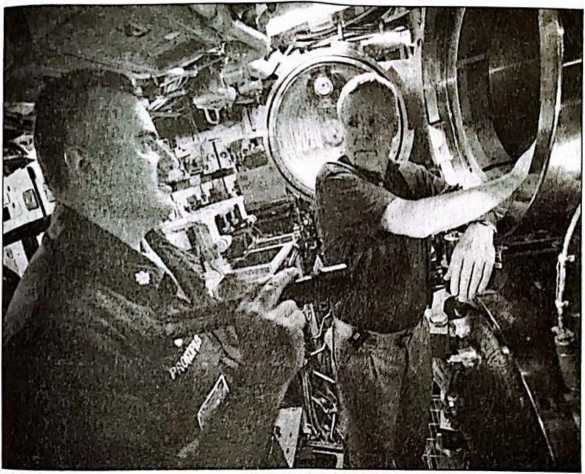 100 великих шпионских уловок - i_044.jpg