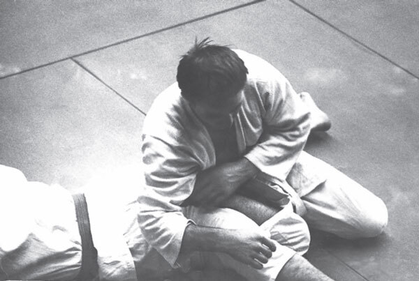 Джиу-джитсу – оружие спецслужб. Путь к победе - i_003.jpg