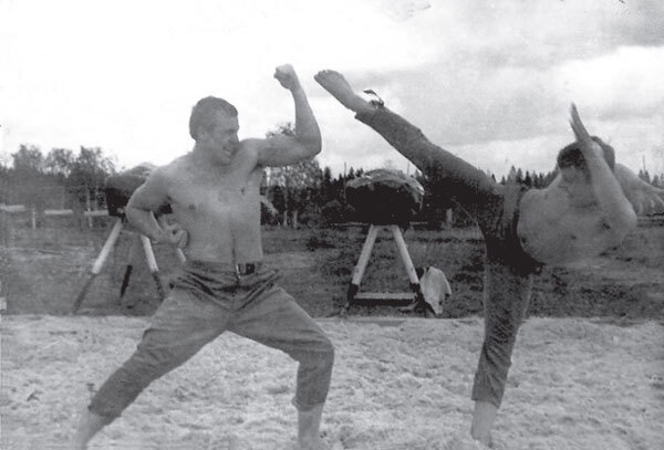 Джиу-джитсу – оружие спецслужб. Путь к победе - i_015.jpg