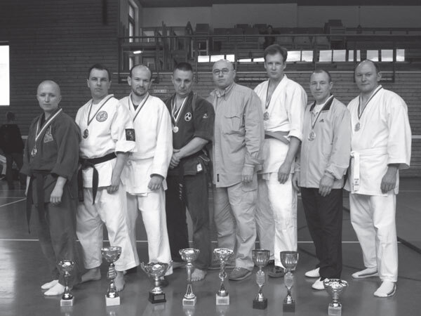 Джиу-джитсу – оружие спецслужб. Путь к победе - i_046.jpg