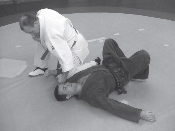 Джиу-джитсу – оружие спецслужб. Путь к победе - i_120.jpg