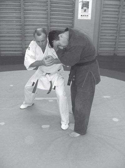 Джиу-джитсу – оружие спецслужб. Путь к победе - i_127.jpg