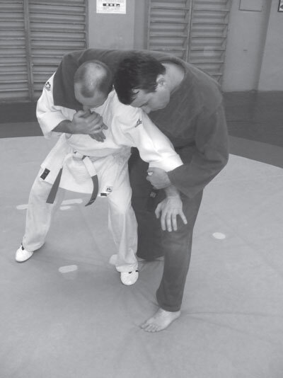 Джиу-джитсу – оружие спецслужб. Путь к победе - i_137.jpg