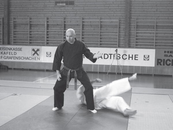 Джиу-джитсу – оружие спецслужб. Путь к победе - i_149.jpg