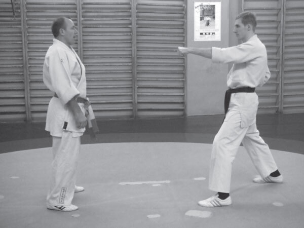 Джиу-джитсу – оружие спецслужб. Путь к победе - i_156.jpg