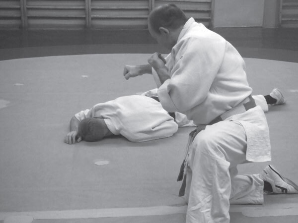 Джиу-джитсу – оружие спецслужб. Путь к победе - i_160.jpg