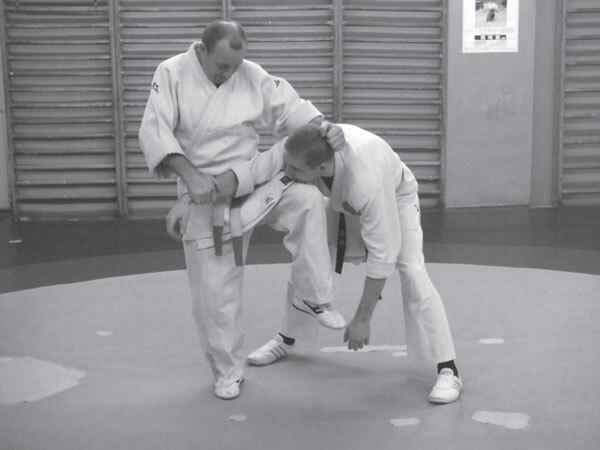 Джиу-джитсу – оружие спецслужб. Путь к победе - i_163.jpg