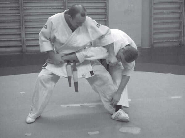 Джиу-джитсу – оружие спецслужб. Путь к победе - i_164.jpg