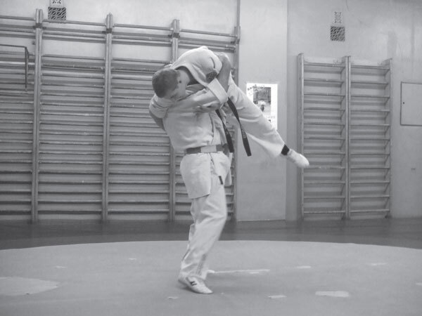 Джиу-джитсу – оружие спецслужб. Путь к победе - i_175.jpg