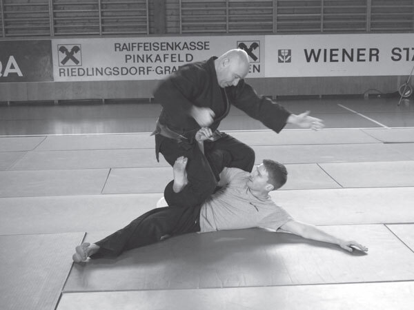 Джиу-джитсу – оружие спецслужб. Путь к победе - i_187.jpg