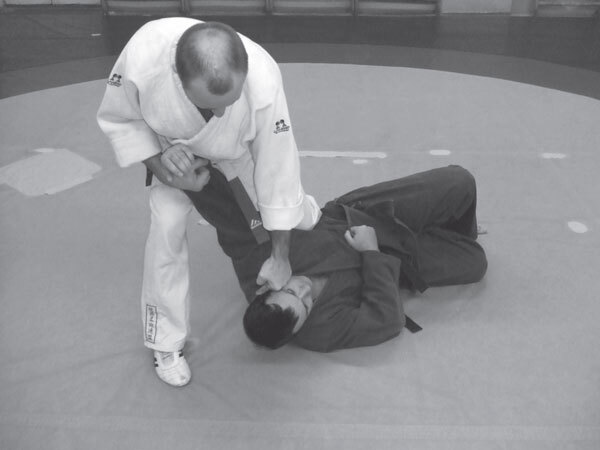 Джиу-джитсу – оружие спецслужб. Путь к победе - i_204.jpg