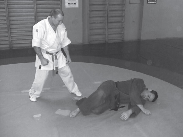 Джиу-джитсу – оружие спецслужб. Путь к победе - i_229.jpg