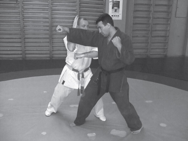 Джиу-джитсу – оружие спецслужб. Путь к победе - i_232.jpg