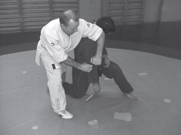 Джиу-джитсу – оружие спецслужб. Путь к победе - i_239.jpg