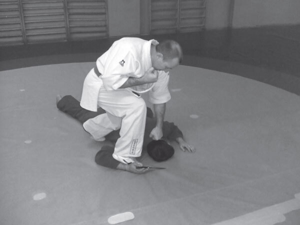 Джиу-джитсу – оружие спецслужб. Путь к победе - i_240.jpg