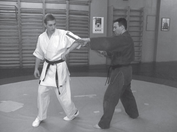 Джиу-джитсу – оружие спецслужб. Путь к победе - i_262.jpg