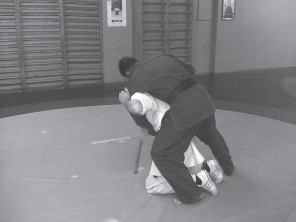 Джиу-джитсу – оружие спецслужб. Путь к победе - i_277.jpg