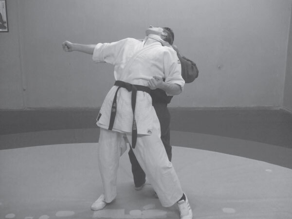 Джиу-джитсу – оружие спецслужб. Путь к победе - i_321.jpg